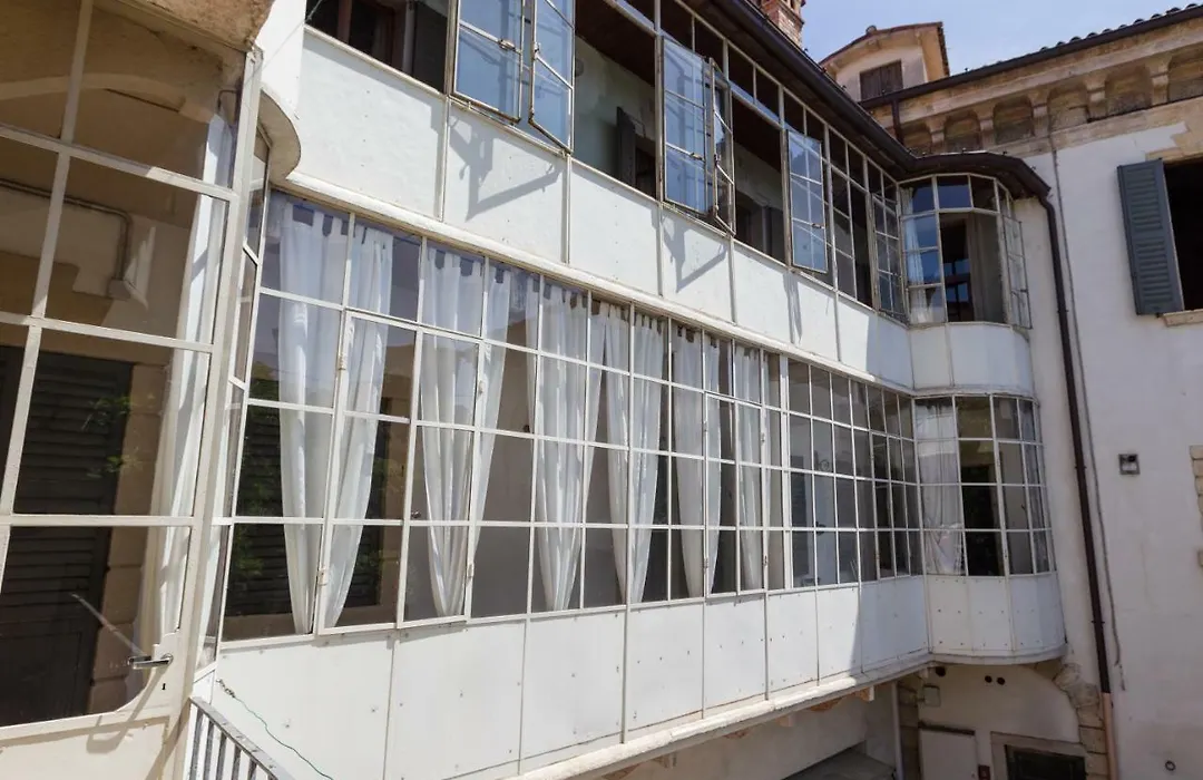 Palazzo Fracastoro-1